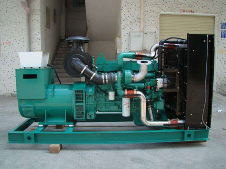 铁山港1100kw康明斯柴油发电机组图片 铁山港1100kw康明斯柴油发电机组图片